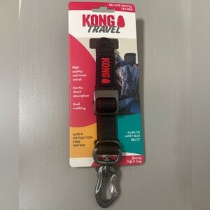 KONG Travel Deluxe Swivel Seatbelt Tether